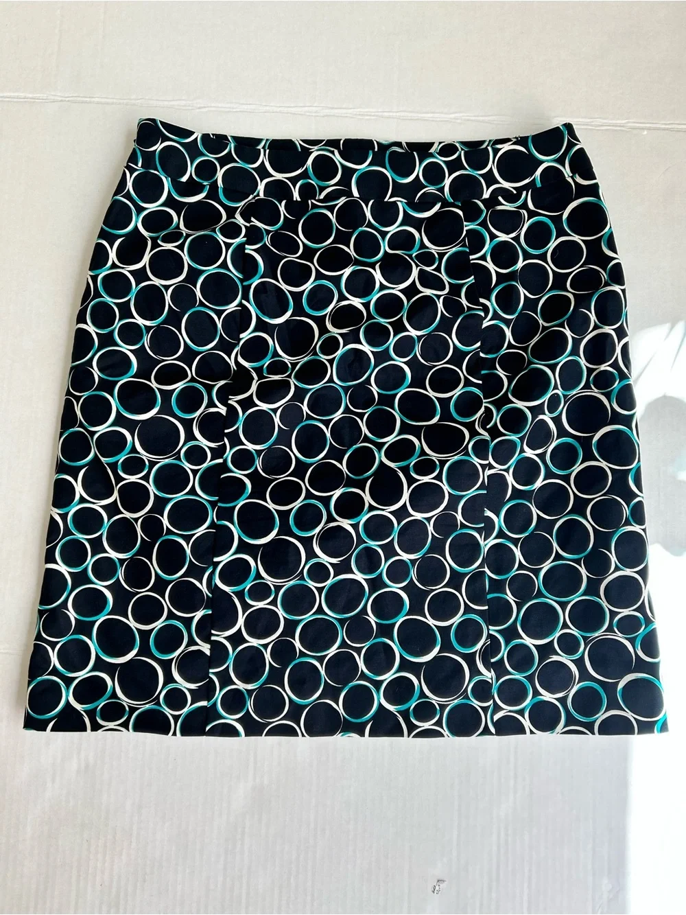 Ann Taylor Mod Circle Print Mini Skirt in Navy and Turquoise